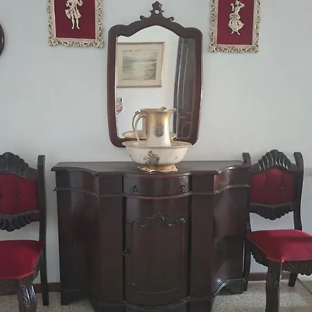 公寓 Large Duplex With 10min Walk From Malta Airport - Sleeps 7